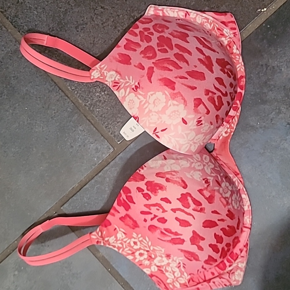 NWT Victoria’s Secret Hot Pink & Red Push UP Padded Cheetah Print Bra Size 36D